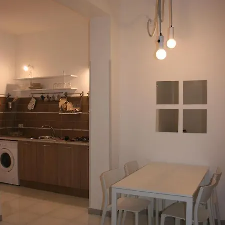 La Rosa Apartment *